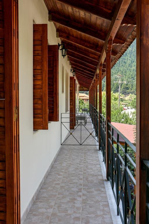 Hotel Elatofilito Athamanio Exterior foto